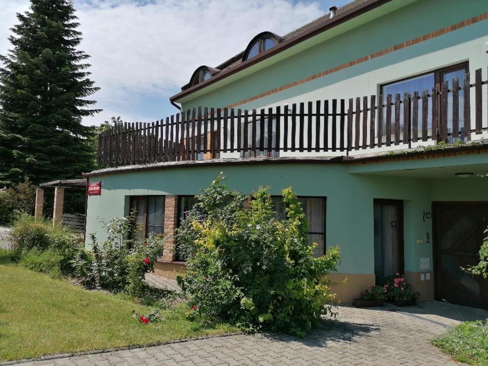 Otevrena Naruc Pension Летовице Экстерьер фото