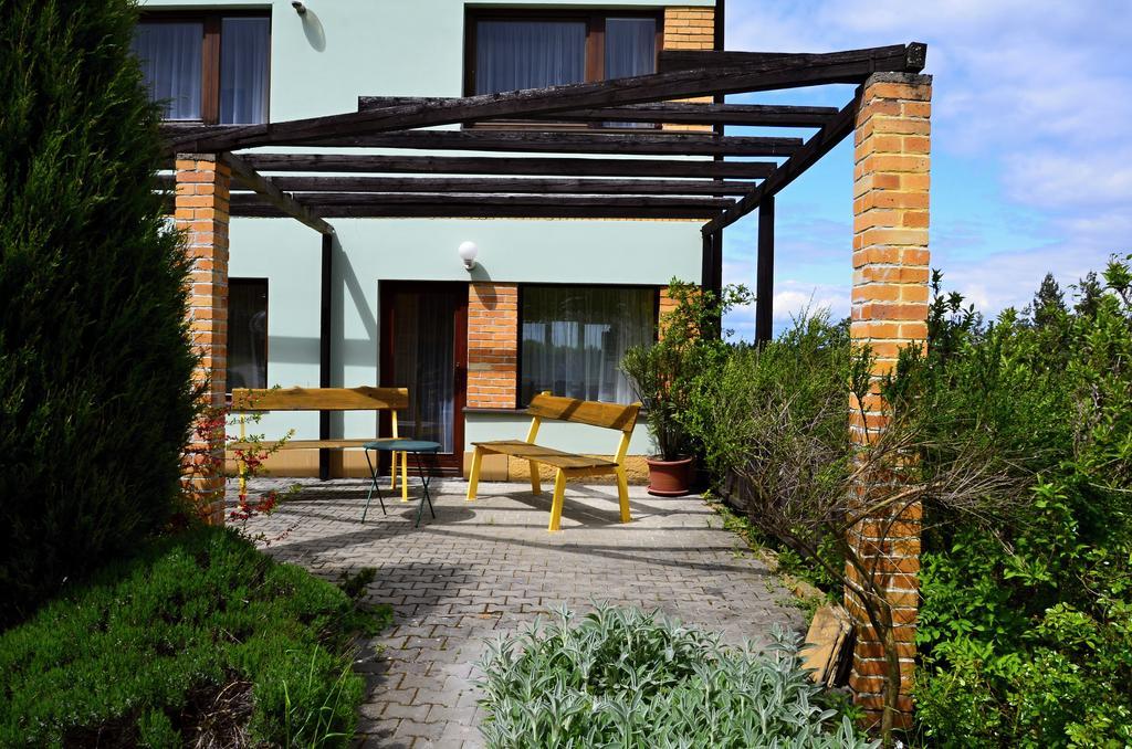 Otevrena Naruc Pension Летовице Экстерьер фото